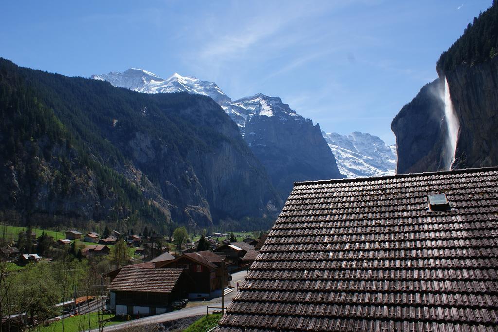 Base Cafe Leilighet Lauterbrunnen Eksteriør bilde